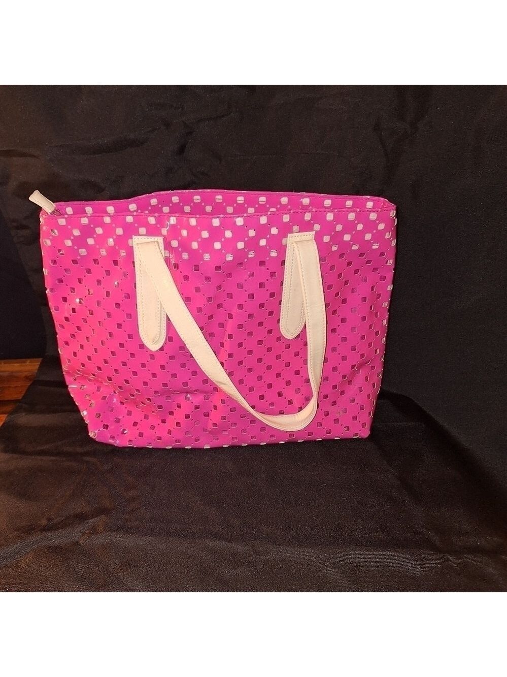 Ultra Chi Hot Pink Vinyl Geometric Bag Purse